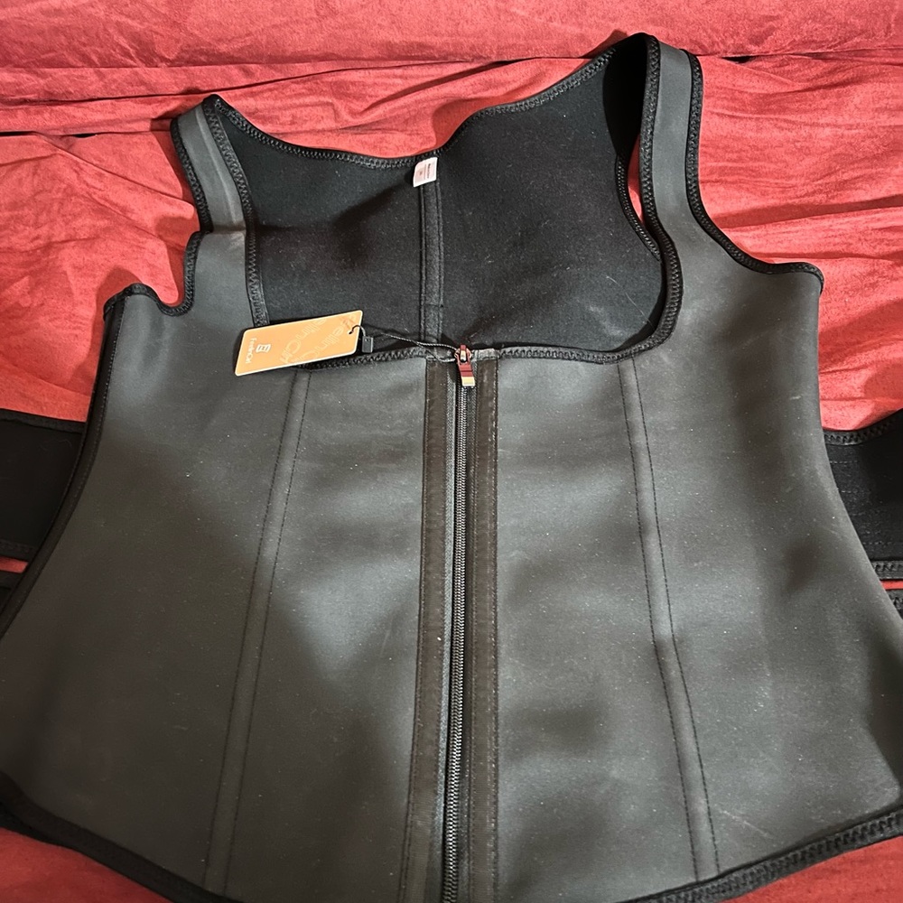 Feelin Girl 2x black latex waist trainer corset /vest NEW!🔥